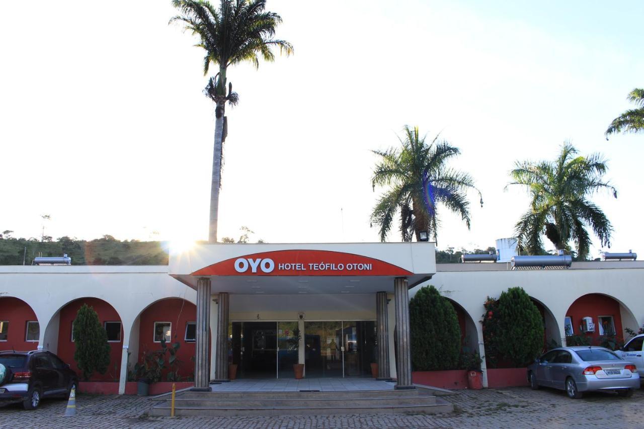 Hotel Teófilo Otoni Esterno foto