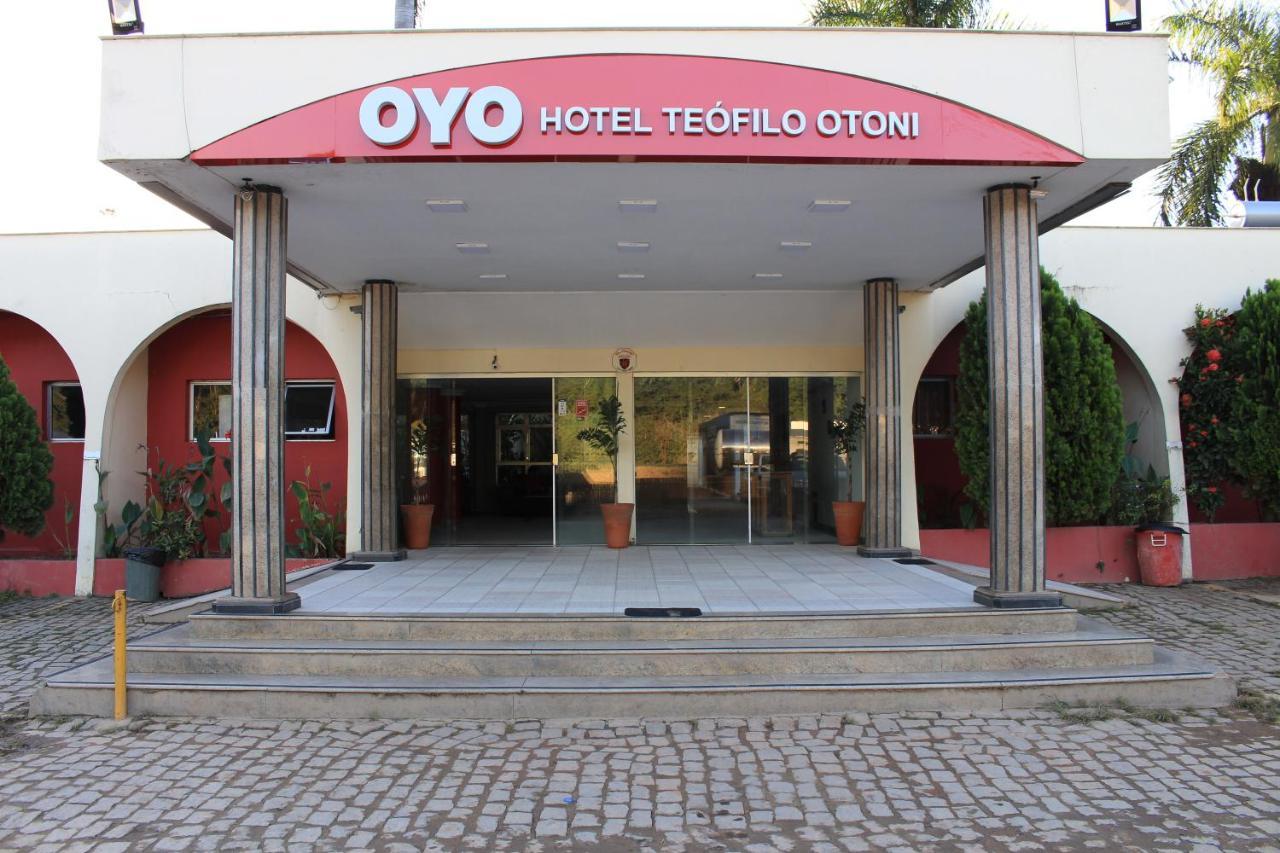 Hotel Teófilo Otoni Esterno foto