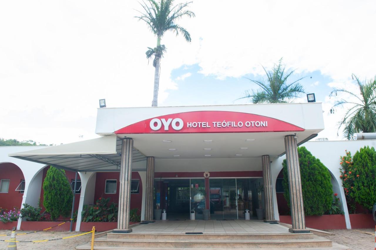 Hotel Teófilo Otoni Esterno foto