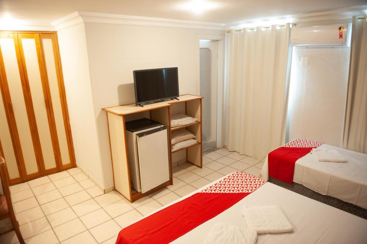 Hotel Teófilo Otoni Esterno foto